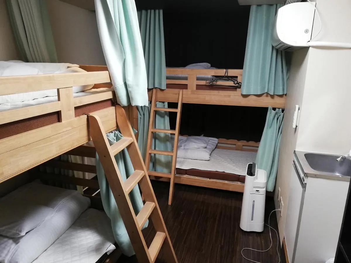 Yokohama Central Hostel